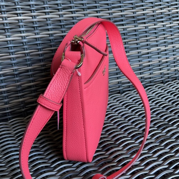 Kate Spade run around medium crossbody peachmelba NWT - Picture 16 of 16